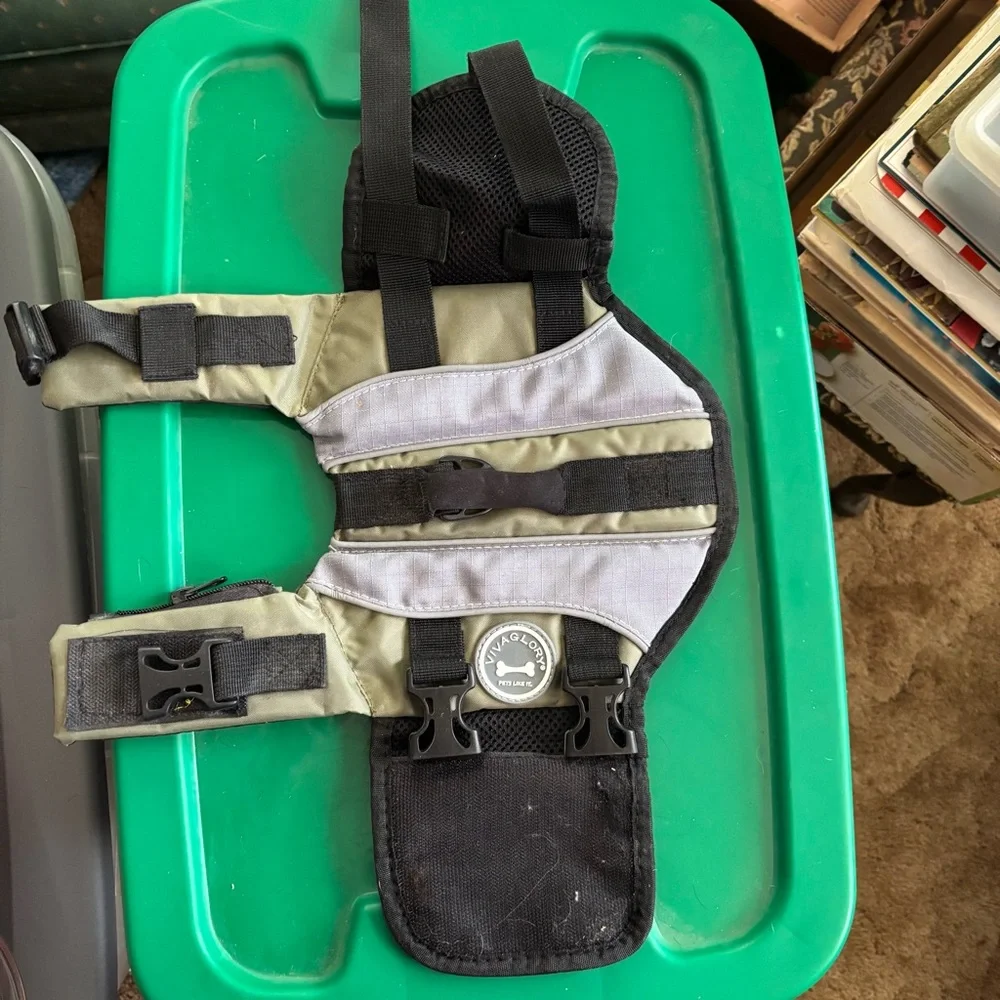 XS Viva Glory Olive Green & Gray Dog Life Jacket